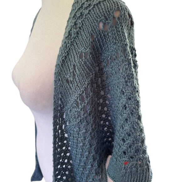 Women's Open handmade Crocheted Shawl in Blue EUC 52.5 l x 20” w - Picture 2 of 5